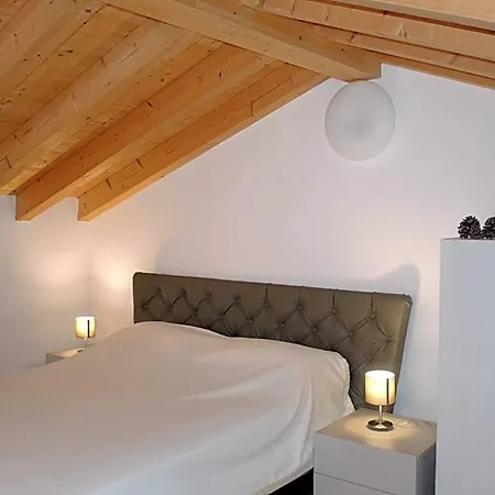 Experience The Charm Of Our Spacious 3 Bedroom By Beahost